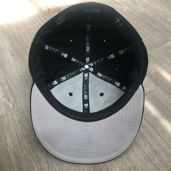 Las Vegas Raiders NFL Script New Era 59Fifty Fitted Baseball Hat Cap Black 7 1/2 - Picture 6 of 9